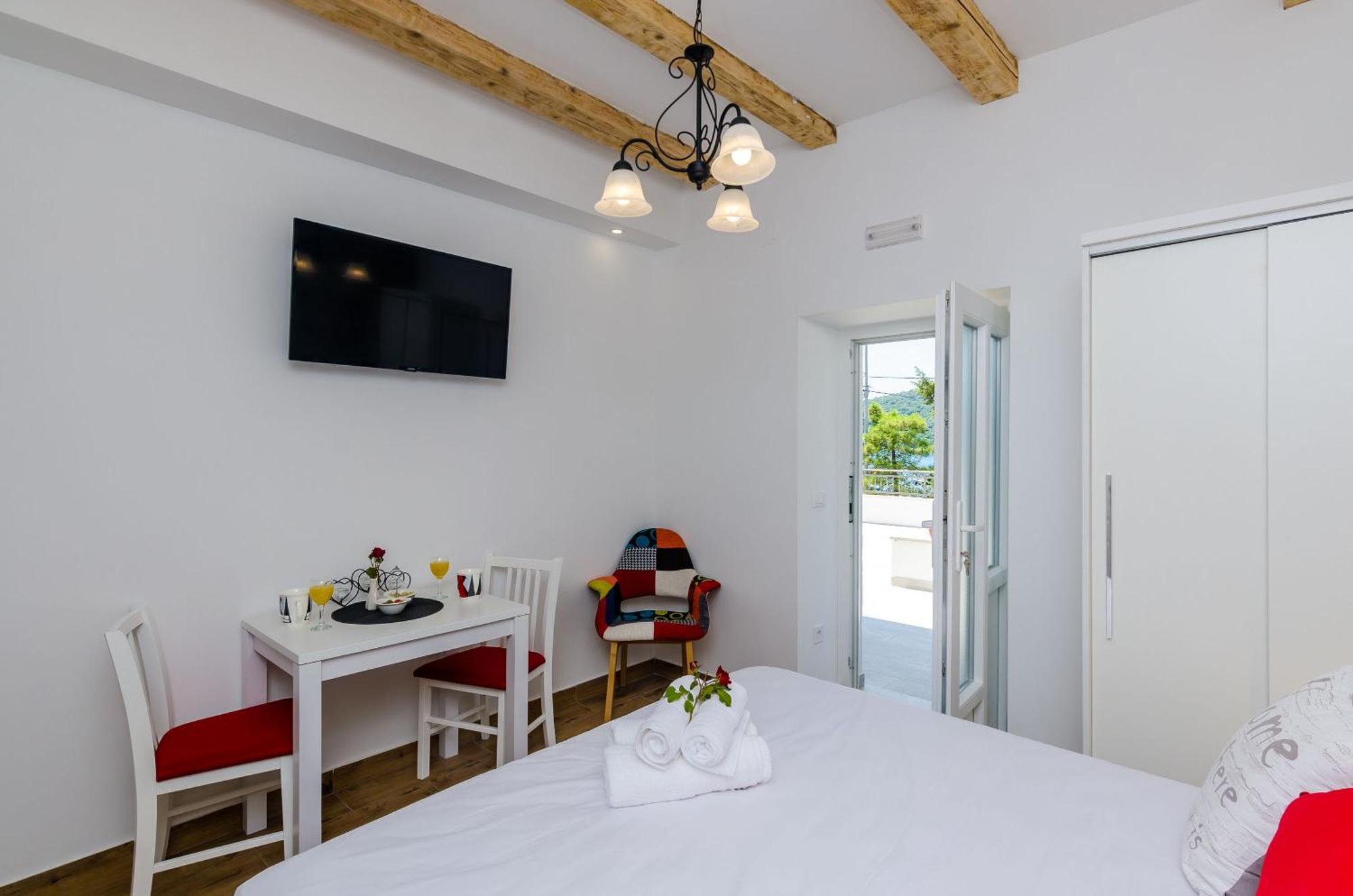 Mata Family Apartments Molunat Habitación foto